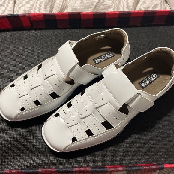 stacy adams white sandals